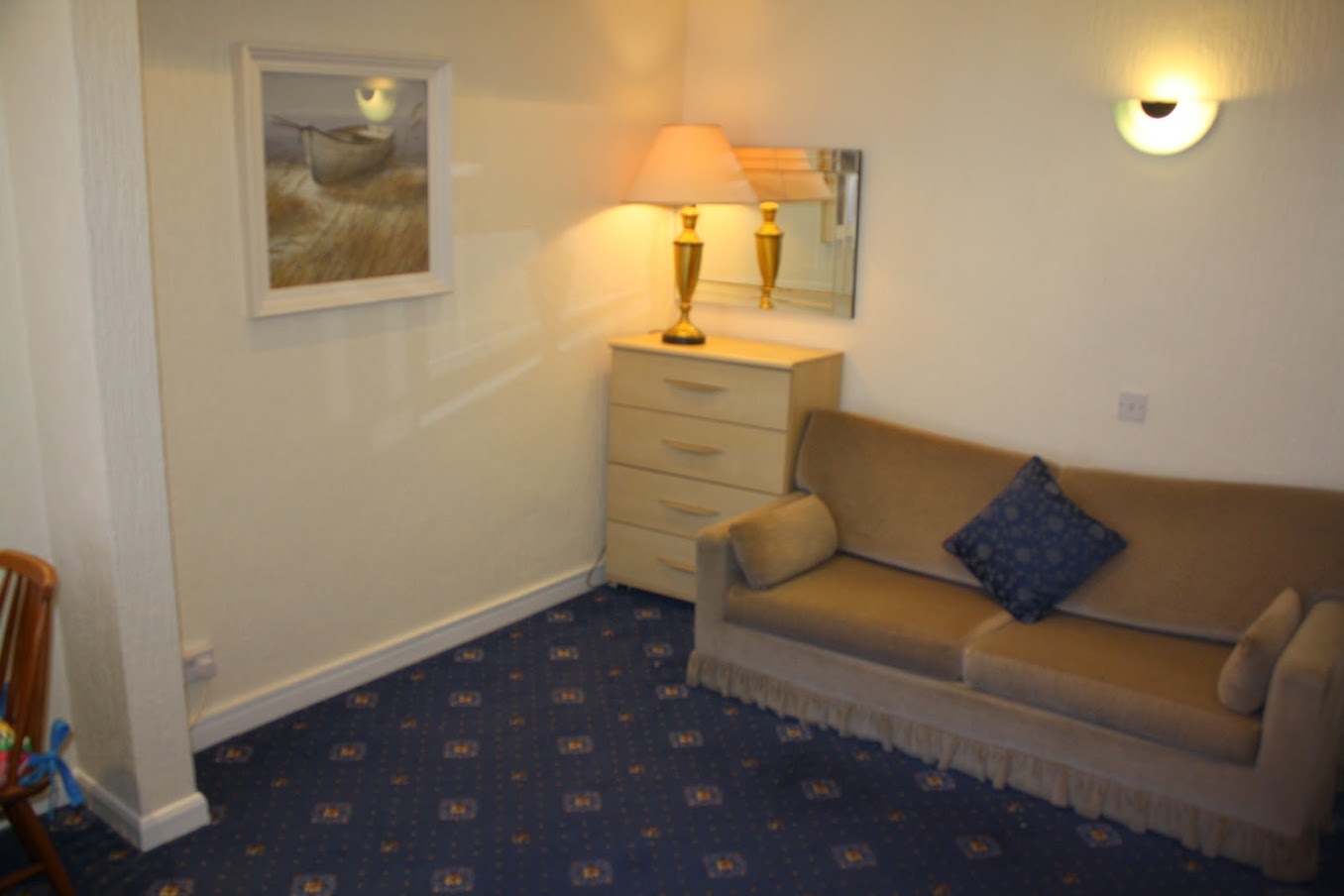 Apartment 6 Somerset Apartments